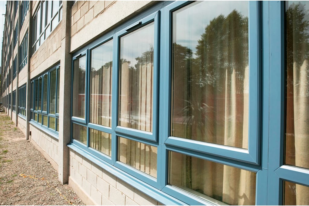 when to replace double glazing