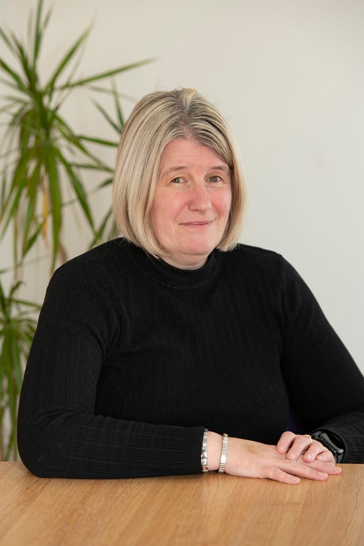 image of Joanne Nixon