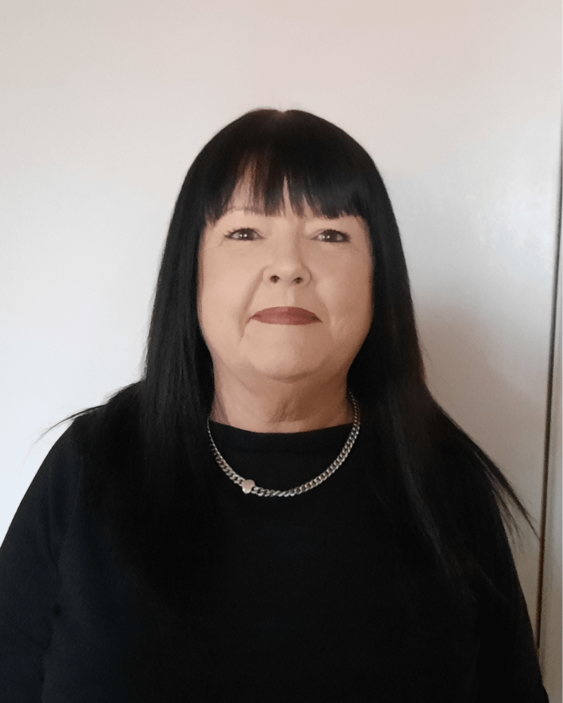 Julie Featherstone